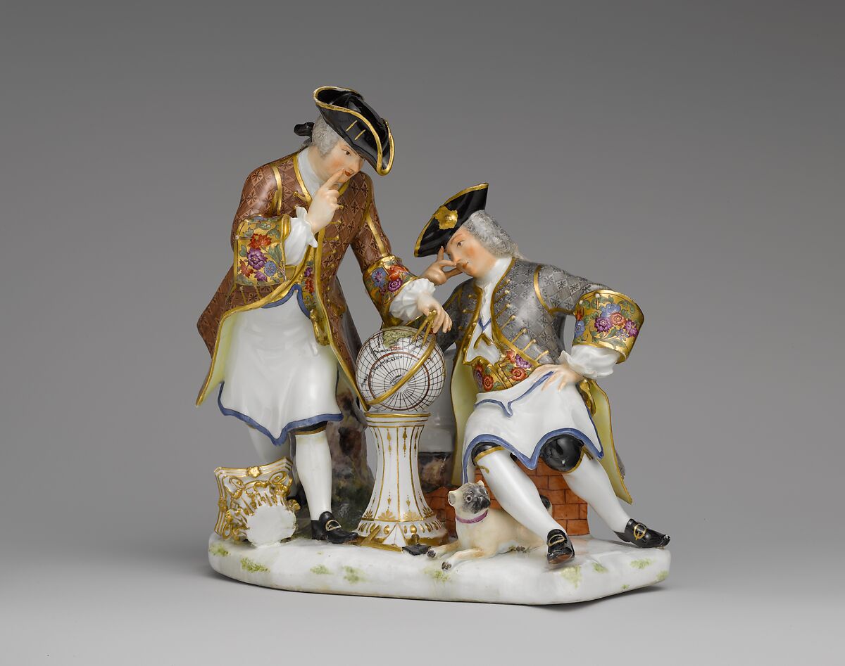 Groupe en porcelaine de Meissen : deux francs-maçons en tablier blanc, avec un compas et des outils de bâtisseur