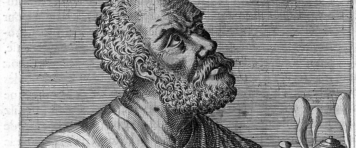 Gravure ancienne représentant Geber, l'alchimiste arabe, tenant un alambic devant une table couverte de fioles