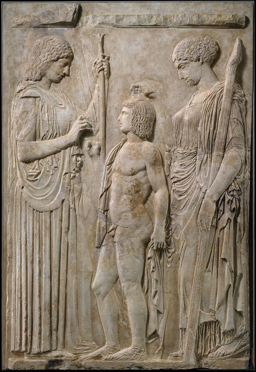 Grand relief d'Éleusis : Déméter et Perséphone de part et d'autre du jeune Triptolème